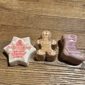 3 Pacha Frothy Bath Bombs‎ Pepermint Twist, Sugar & Spice And Spiced Pomegranate